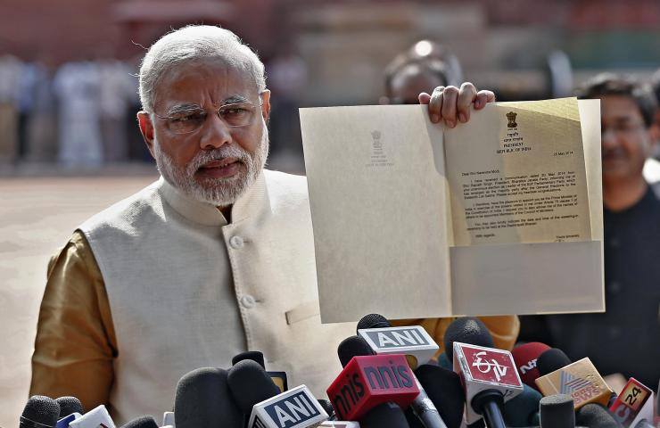 Namo Introduced Report Cards for Ministers and Govt Departments